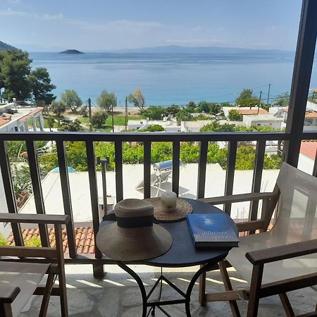 Lilian Beachfront Apartments Нео-Клима Экстерьер фото