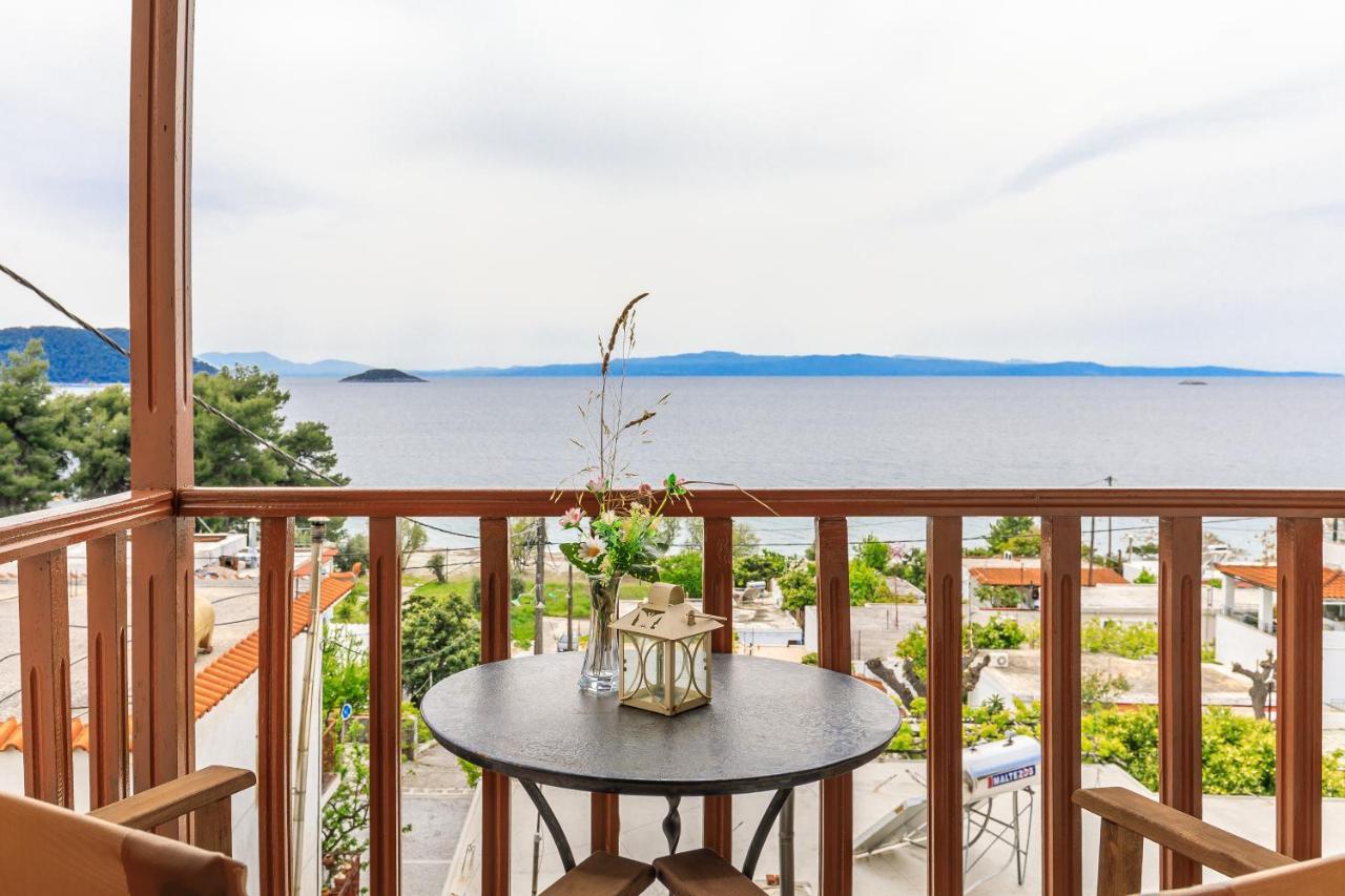 Lilian Beachfront Apartments Нео-Клима Экстерьер фото