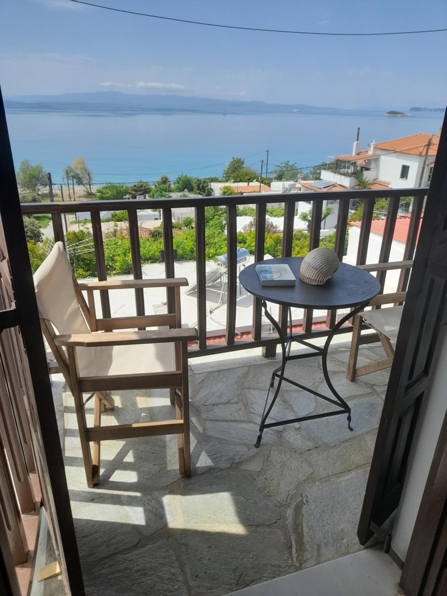 Lilian Beachfront Apartments Нео-Клима Экстерьер фото