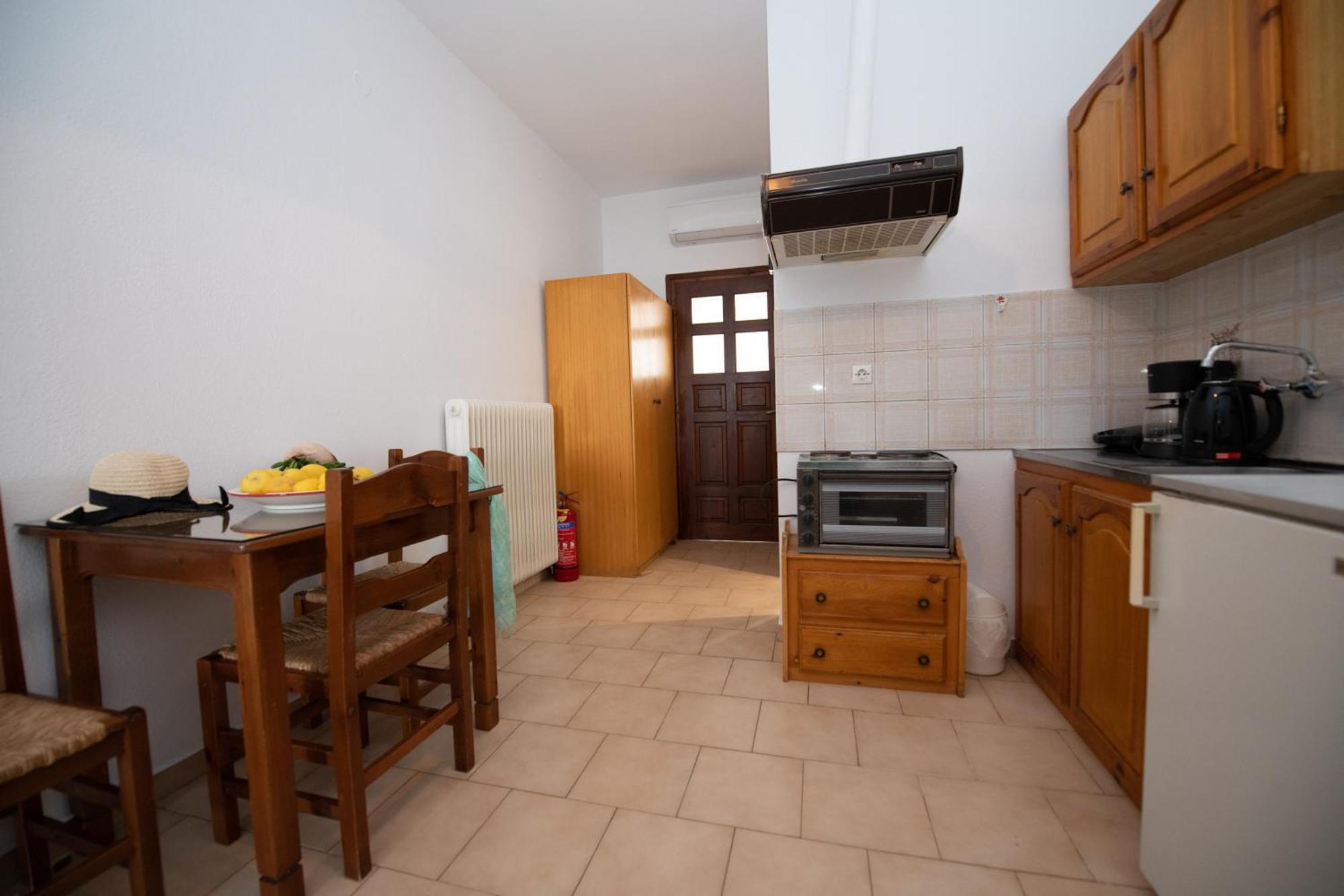 Lilian Beachfront Apartments Нео-Клима Экстерьер фото