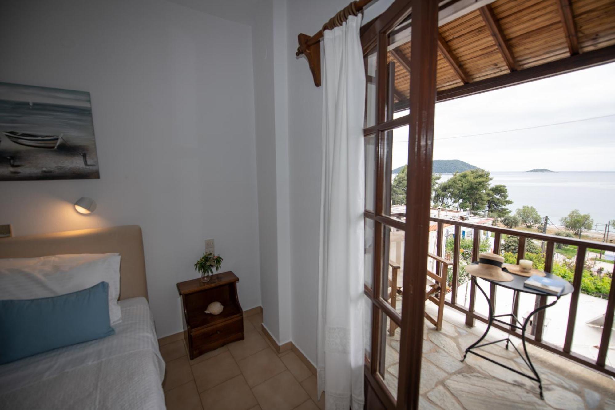 Lilian Beachfront Apartments Нео-Клима Экстерьер фото