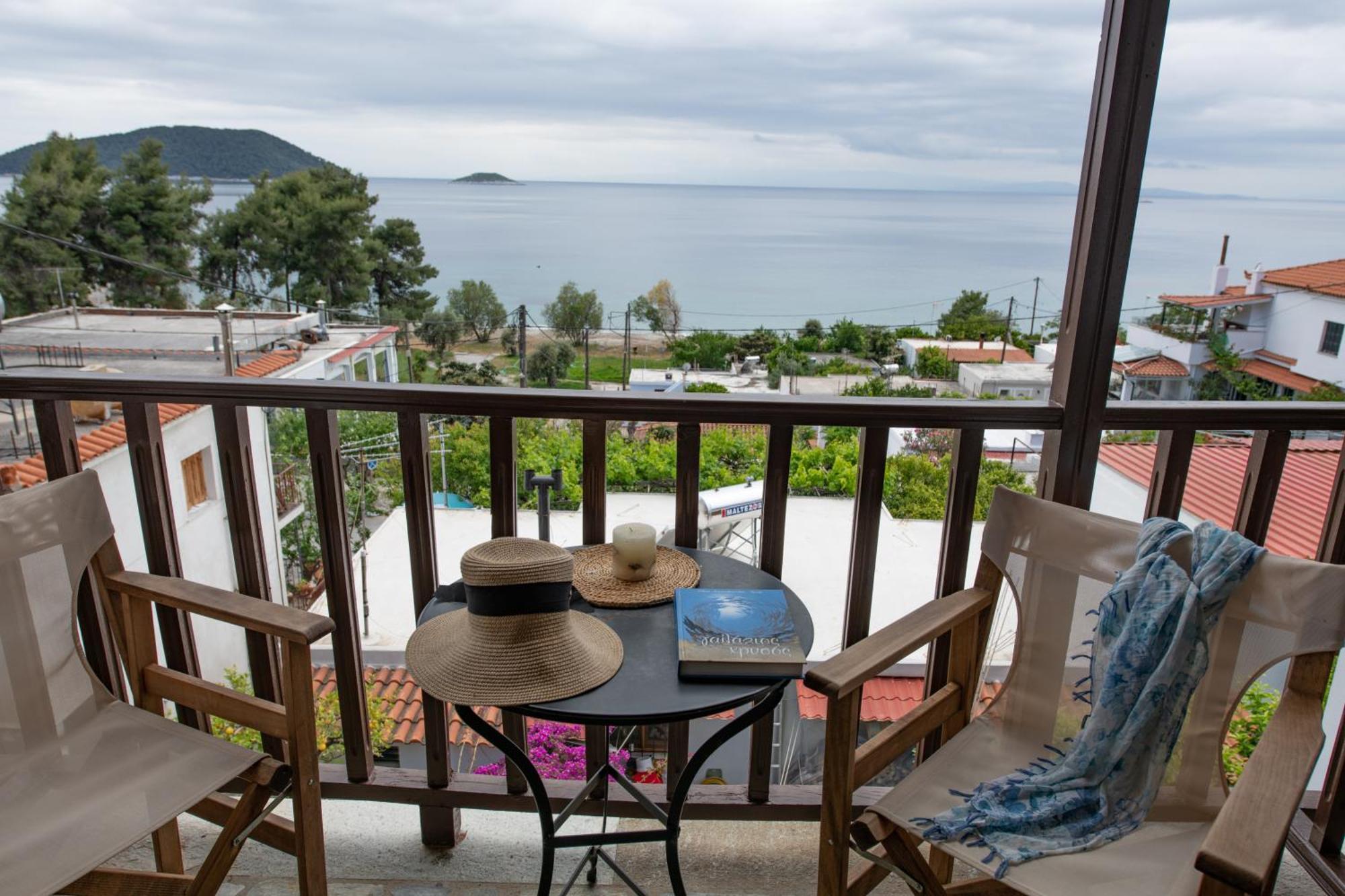 Lilian Beachfront Apartments Нео-Клима Экстерьер фото